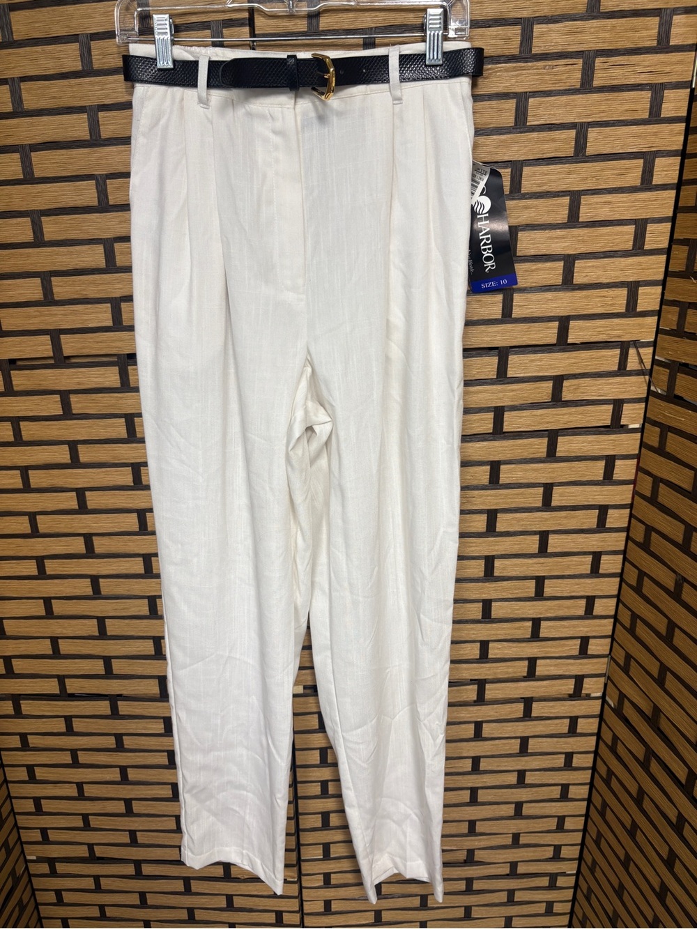 Sag harbor white linen blend belted pants size 10